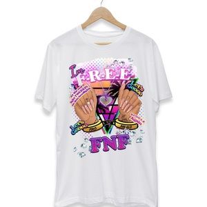 White short sleeve graphic tee